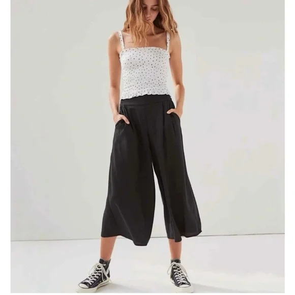 Sunday Best Black Wide Leg Coulotte - Picture 1 of 5